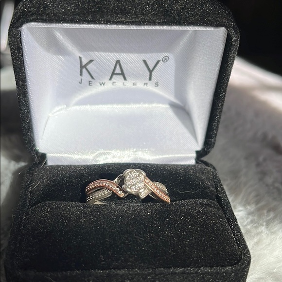 Two-tone Rose Gold Diamond Promise Ring - Picture 1 of 10